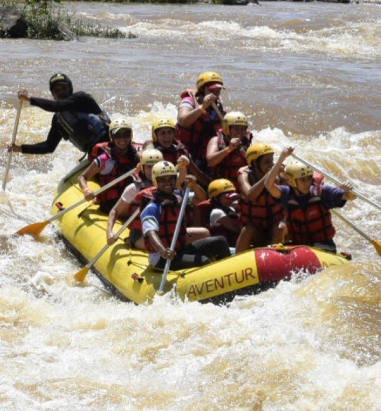 Vai encarar esse Rafting em Sapucaia? Descer o Rio Paraíba do Sul é uma aventura inesquecível e com muita emoção