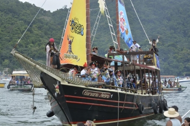 Ele voltou! Carnamar &eacute; sucesso no carnaval de Mangaratiba