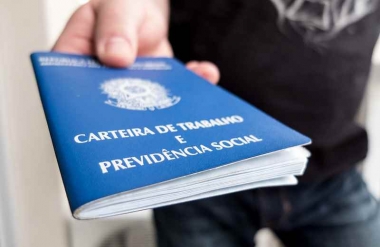 Emprego em Petrópolis: Balcão de empregos da prefeitura disponibiliza 81 vagas