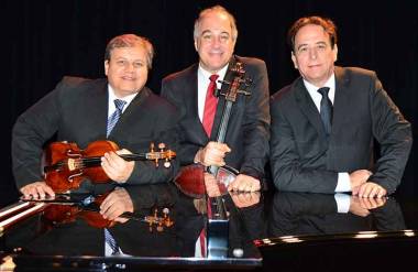 Trio Aquarius homenageia os 90 anos de Edino Krieger e os 50 anos de Dimitri Cervo no sábado, 21 de abril, na Cidade das Artes