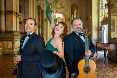 Obra de Cartola ganha inusitada releitura, em única sessão, no Theatro Municipal do Rio, sexta-feira, 13/5