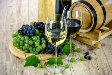 7 dicas de vinhos para você harmonizar com o Bacalhau, Peru, Chester e o Arroz de sua ceia de Natal