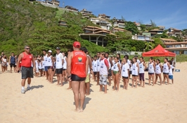 Inicia hoje (17) as inscrições para Projeto Botinho em Búzios: Desde de 1963, o curso forma Golfinhos, Moby Dicks e Tubarões