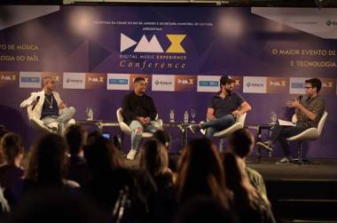 Imagens da edição do DMX 2017 talk com Mc Guimê, Kondizilla, Sorocaba e o Jornalista Fernando Luna