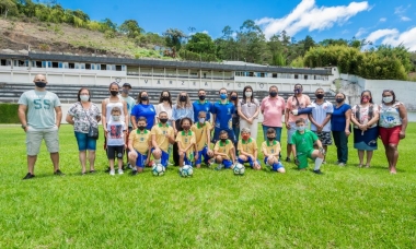 Projeto 'Gol do Brasil' em Teres&oacute;polis recebe a visita de representante da Unesco