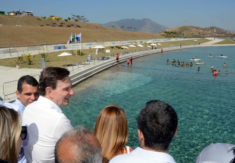 Prefeitura do Rio abre lago artificial do parque radical de deodoro para o lazer de crianças e adultos